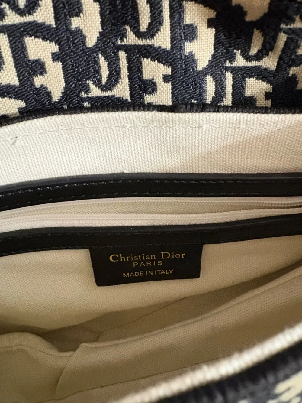 Dior Beige & Navy Oblique Saddle Bag with Gold 'D' Charm - Picture 6 of 8